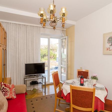 Apartment Red Orange ดูบรอฟนิก ภายนอก รูปภาพ